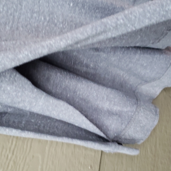 Z Supply Weekender Side Slit Oversized terry XS Gray - Picture 6 of 9